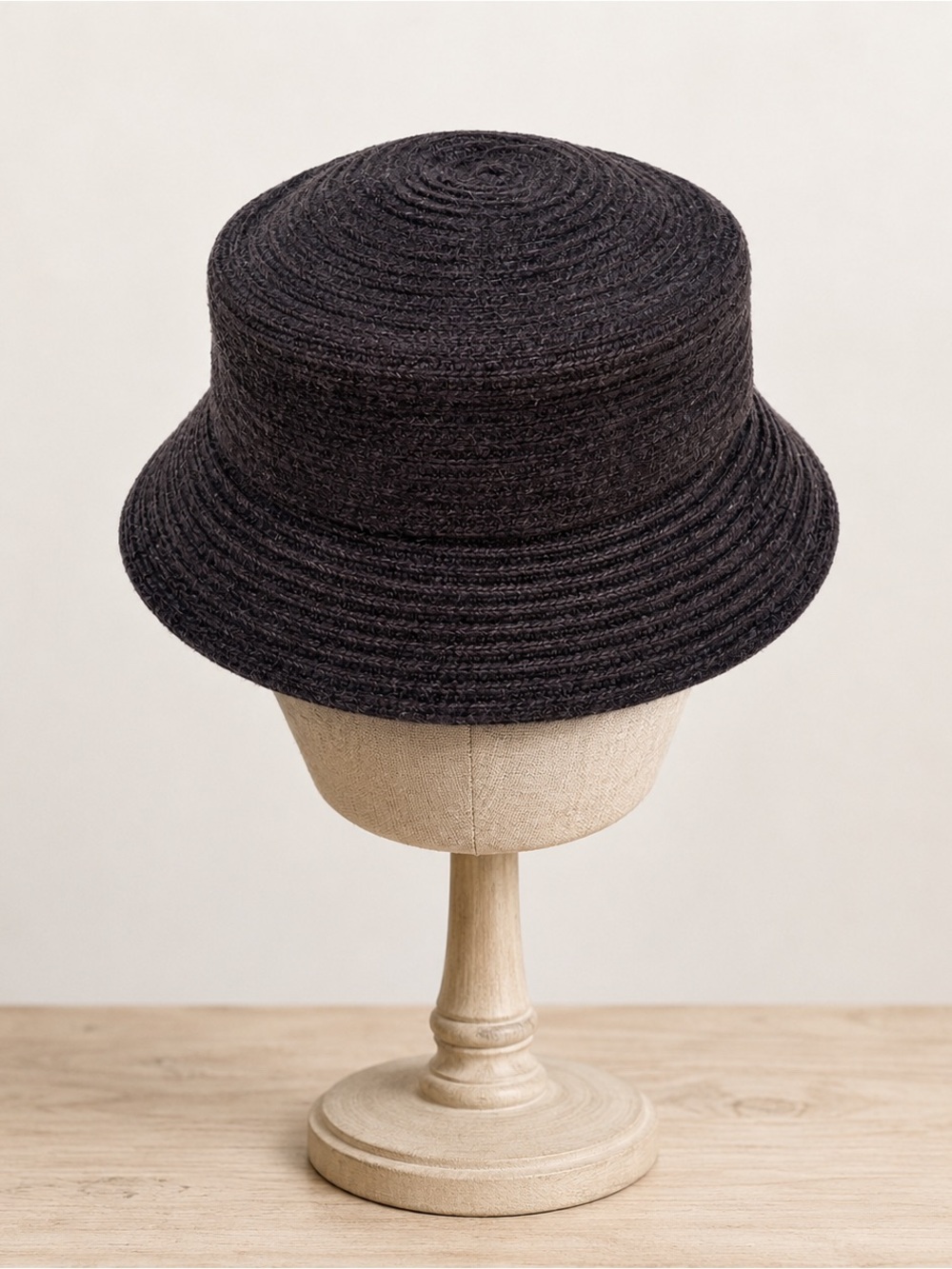 winter black soft felted wool appeal vintage fashion designer hat